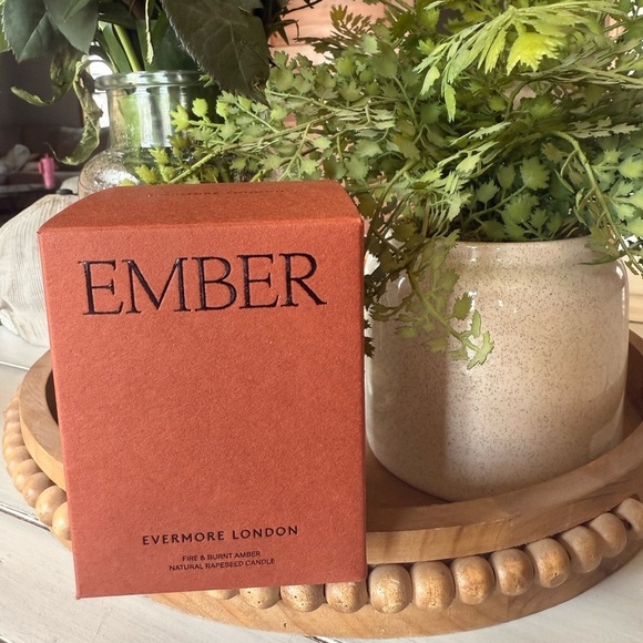 NIB Evermore Ember Candle 🕯️ - Picture 2 of 6